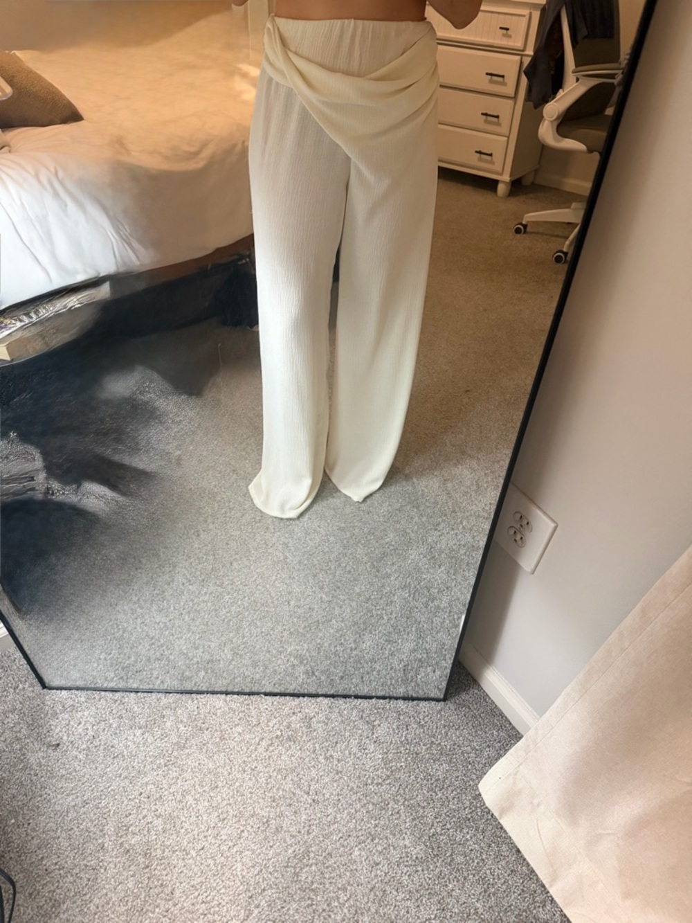 Zara Cream Wide-Leg Drape Waist Pants